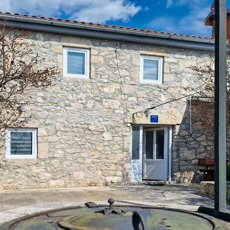 Сasa de vacaciones House Adria Jadranovo